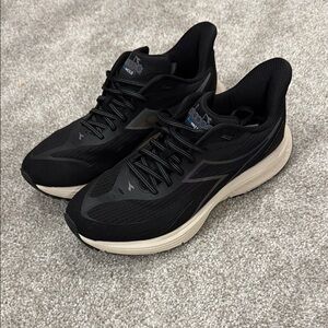 Diadora Mythos 9 Vortice Hip